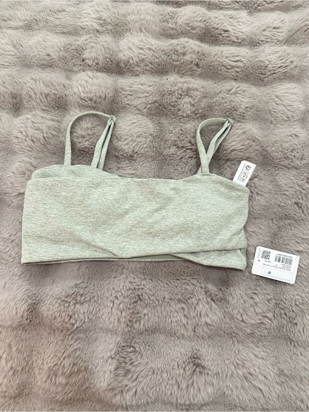 NWT Lululemon Softy Suedey Wrap-Front Bra, B/C Cup Fog Green Size Small - Picture 2 of 4
